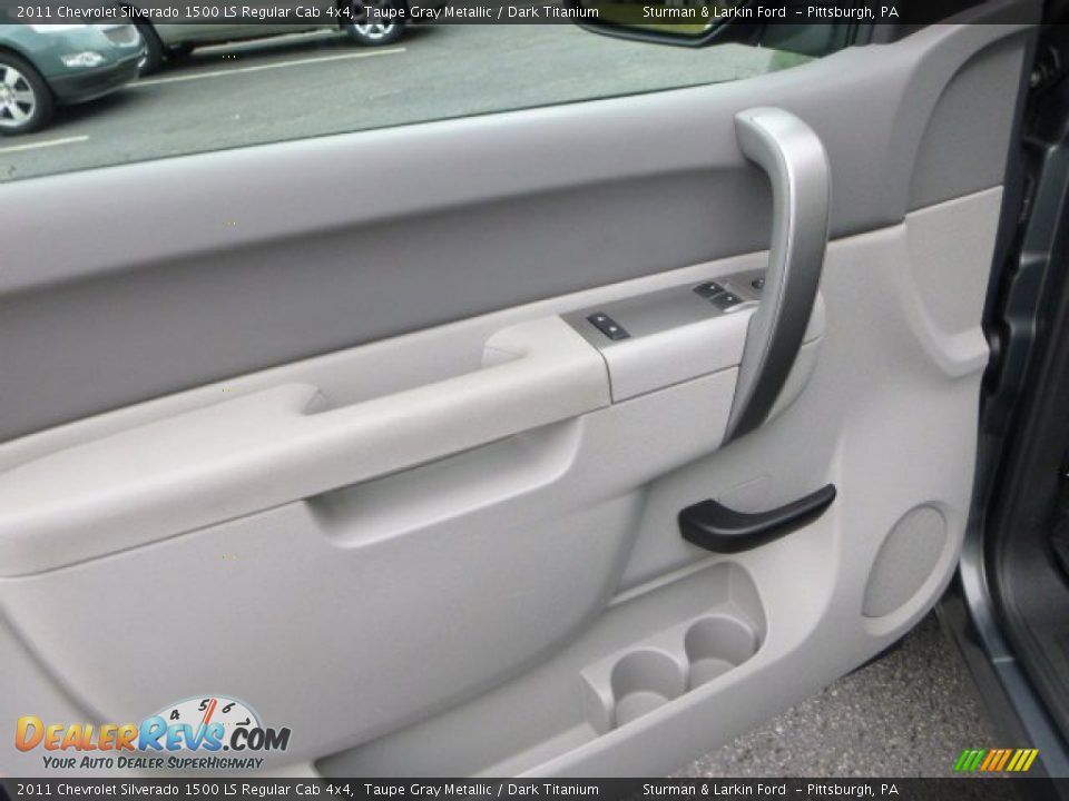2011 Chevrolet Silverado 1500 LS Regular Cab 4x4 Taupe Gray Metallic / Dark Titanium Photo #11