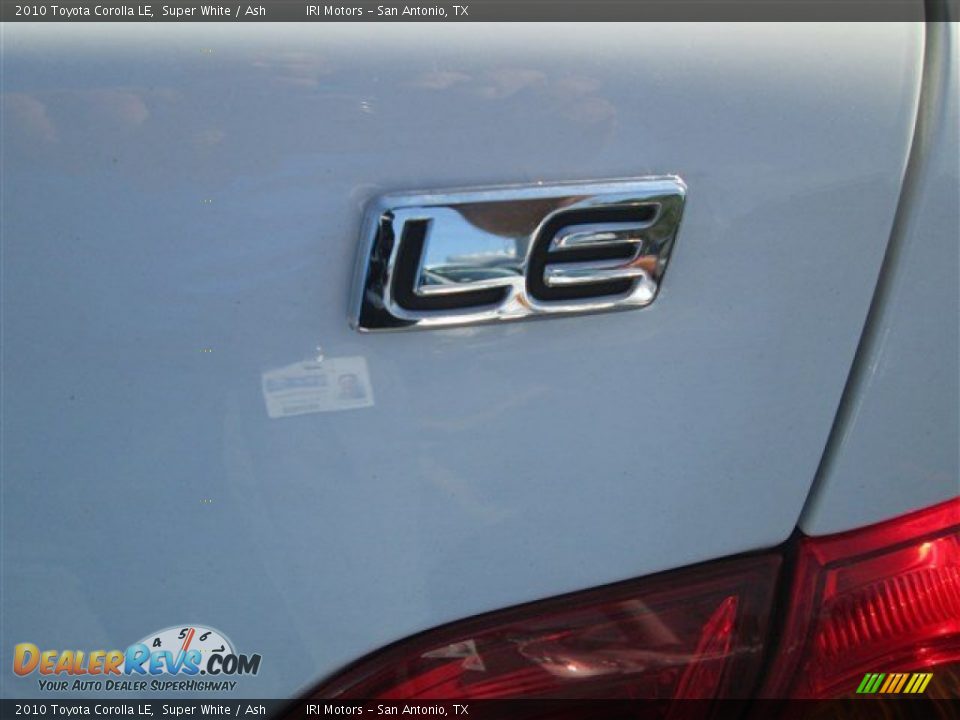 2010 Toyota Corolla LE Super White / Ash Photo #8