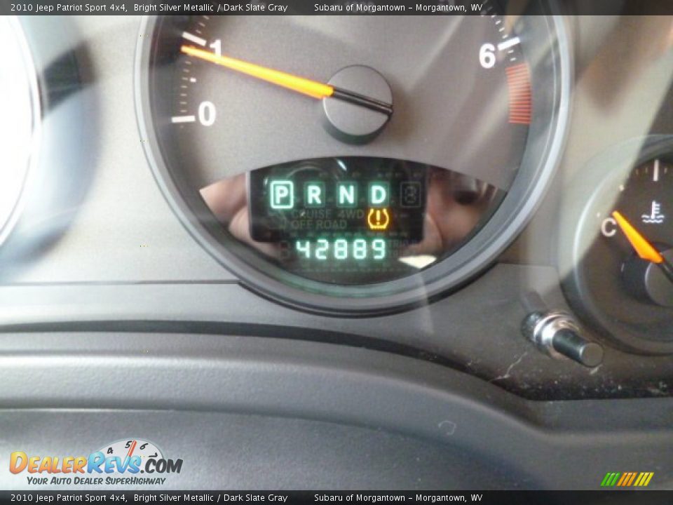 2010 Jeep Patriot Sport 4x4 Bright Silver Metallic / Dark Slate Gray Photo #20
