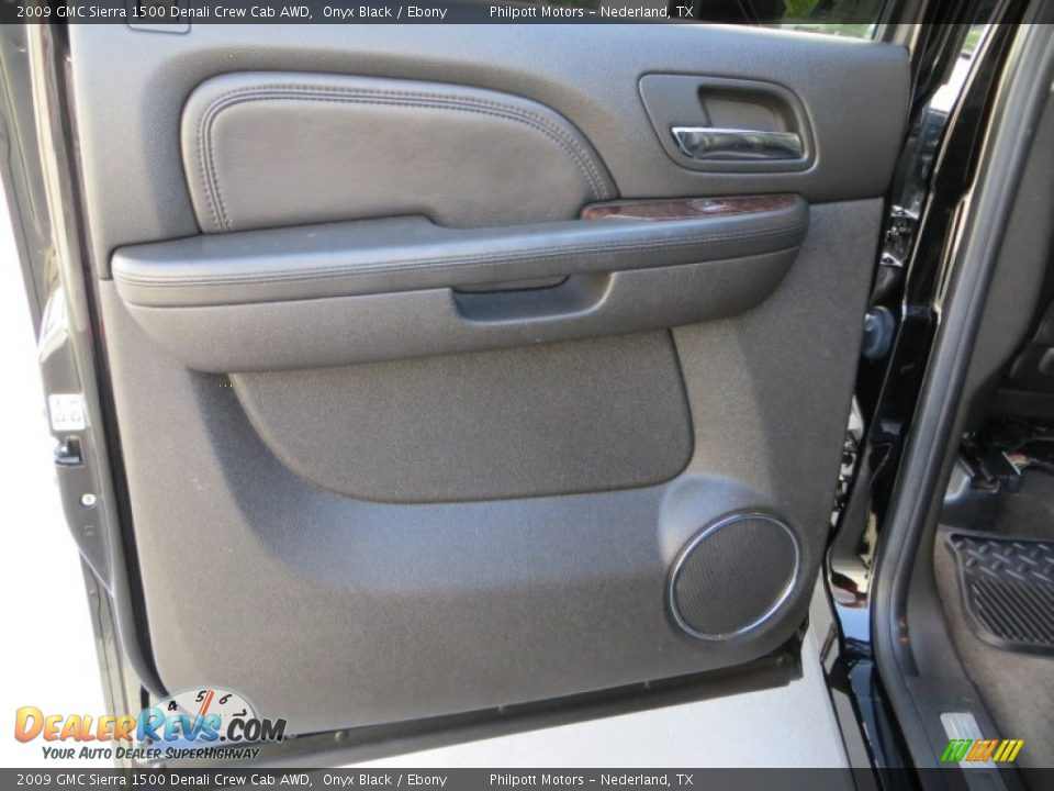 2009 GMC Sierra 1500 Denali Crew Cab AWD Onyx Black / Ebony Photo #29