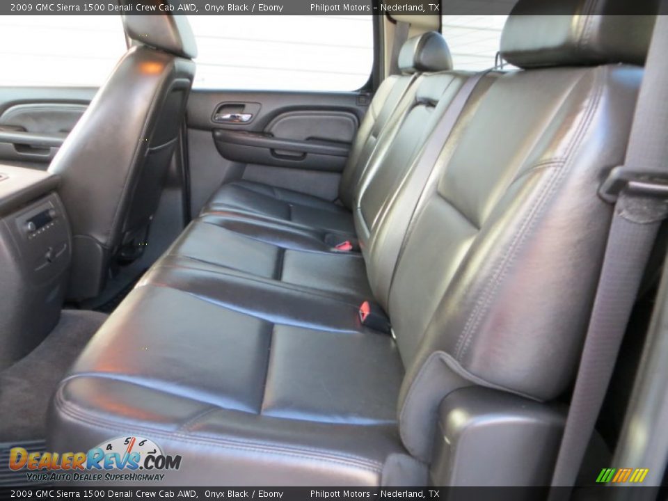 2009 GMC Sierra 1500 Denali Crew Cab AWD Onyx Black / Ebony Photo #30
