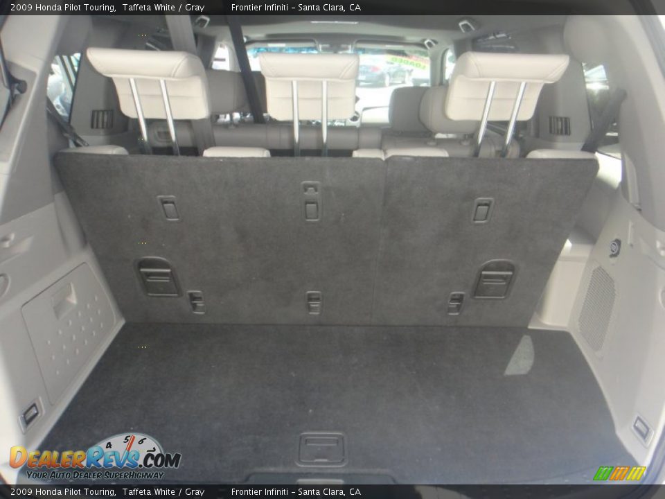 2009 Honda Pilot Touring Taffeta White / Gray Photo #14