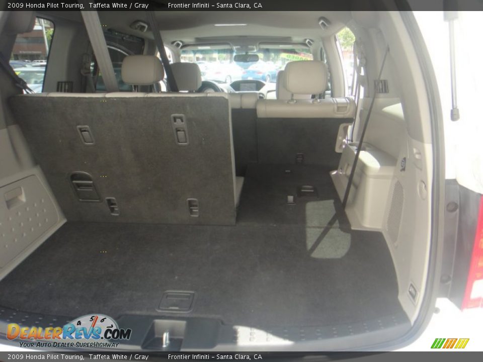 2009 Honda Pilot Touring Taffeta White / Gray Photo #15