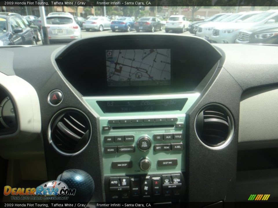2009 Honda Pilot Touring Taffeta White / Gray Photo #31