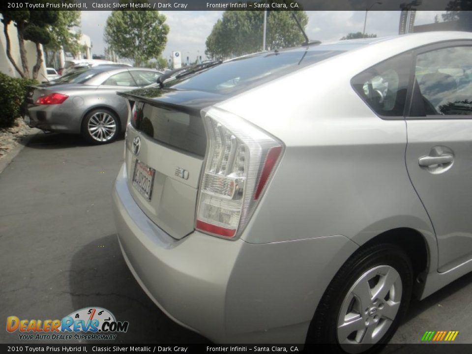 2010 Toyota Prius Hybrid II Classic Silver Metallic / Dark Gray Photo #15