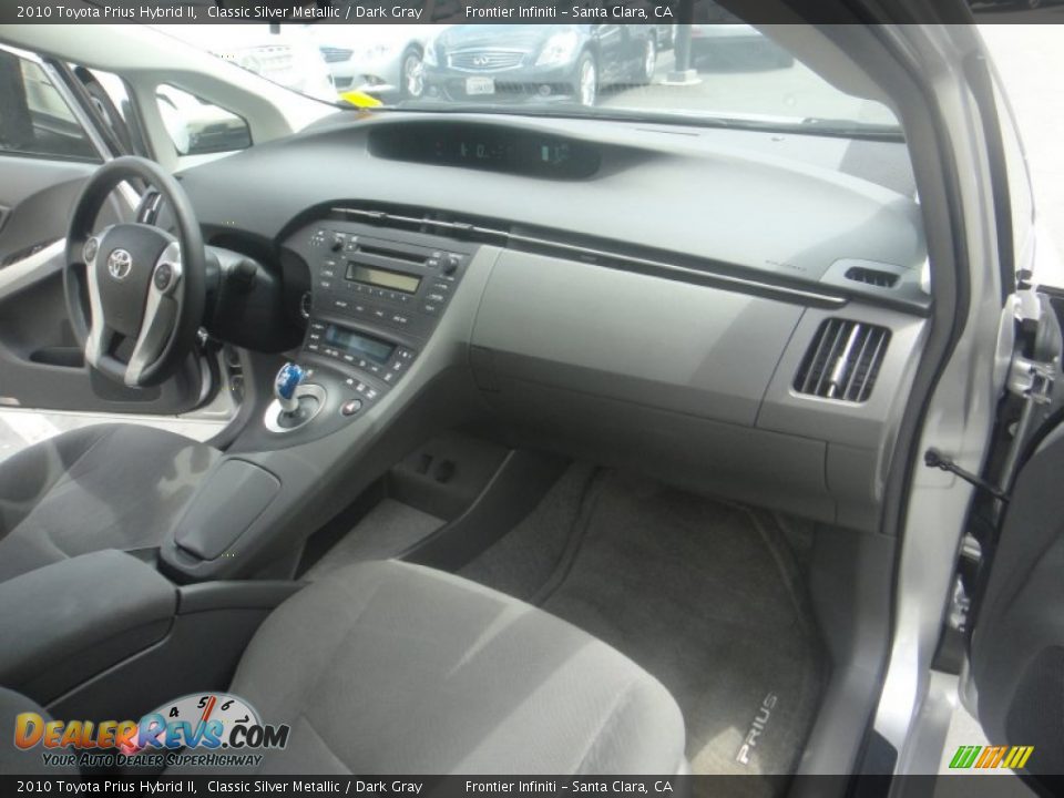 2010 Toyota Prius Hybrid II Classic Silver Metallic / Dark Gray Photo #18