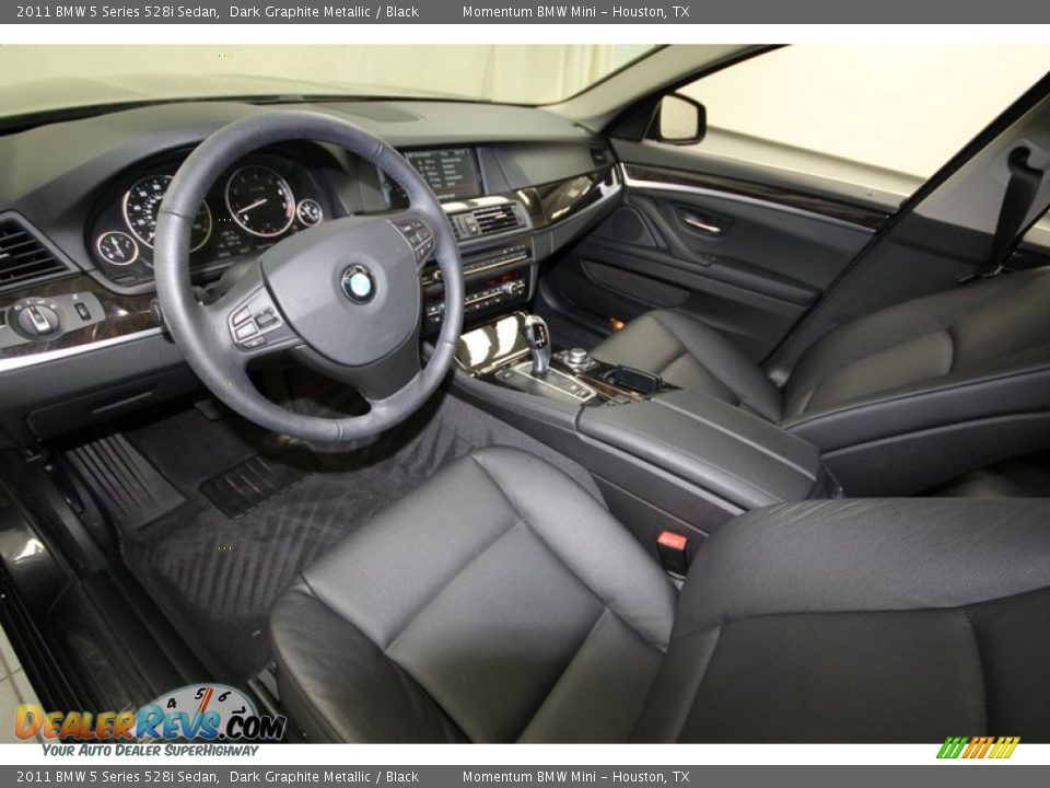 2011 BMW 5 Series 528i Sedan Dark Graphite Metallic / Black Photo #12