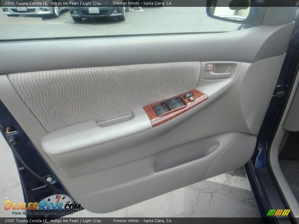 2005 Toyota Corolla LE Indigo Ink Pearl / Light Gray Photo #10