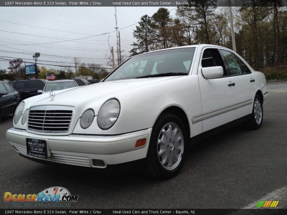 1997 Mercedes-Benz E 320 Sedan Polar White / Grey Photo #1