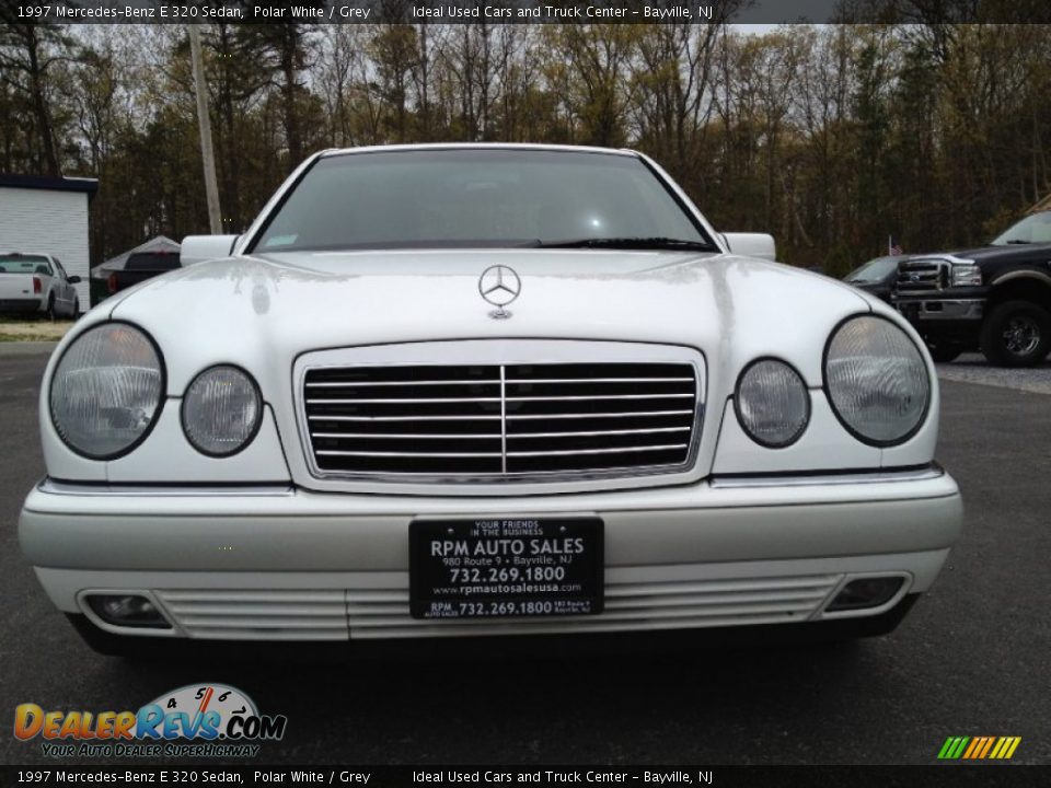 1997 Mercedes-Benz E 320 Sedan Polar White / Grey Photo #2