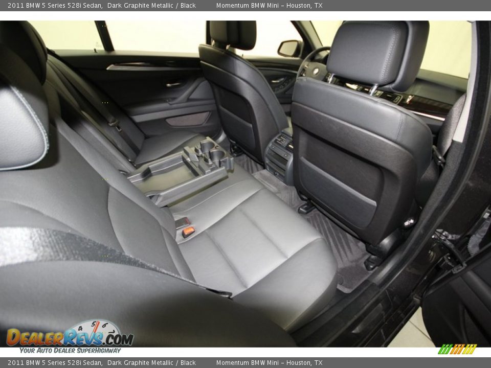 2011 BMW 5 Series 528i Sedan Dark Graphite Metallic / Black Photo #36