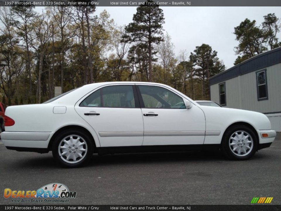 1997 Mercedes-Benz E 320 Sedan Polar White / Grey Photo #6