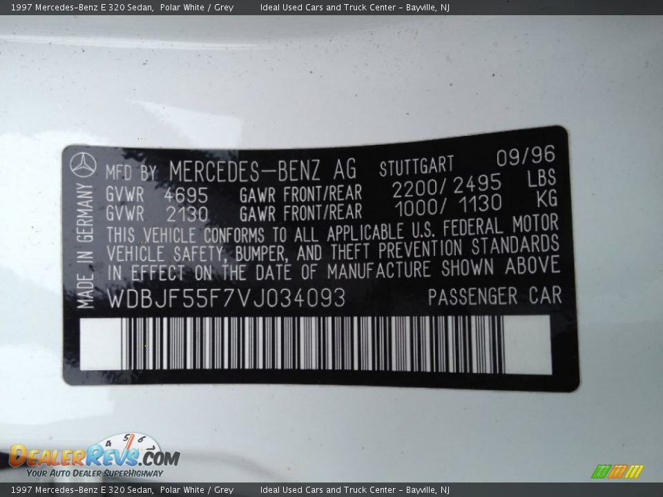 1997 Mercedes-Benz E 320 Sedan Polar White / Grey Photo #26