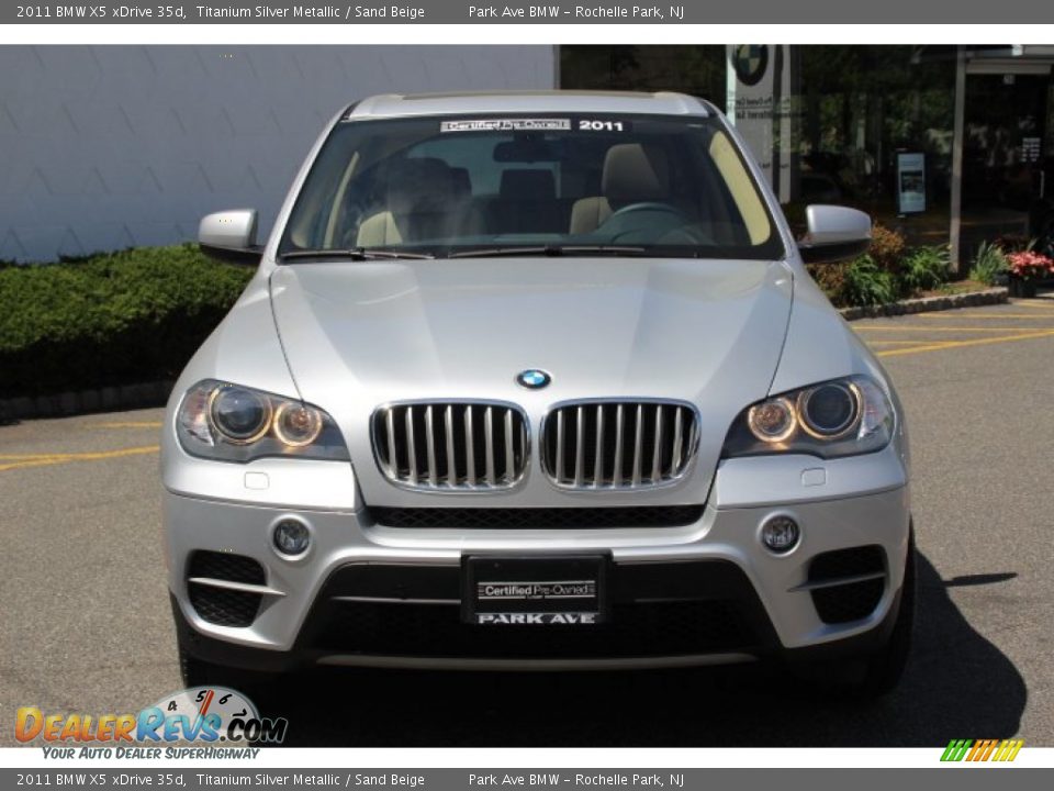 2011 BMW X5 xDrive 35d Titanium Silver Metallic / Sand Beige Photo #2