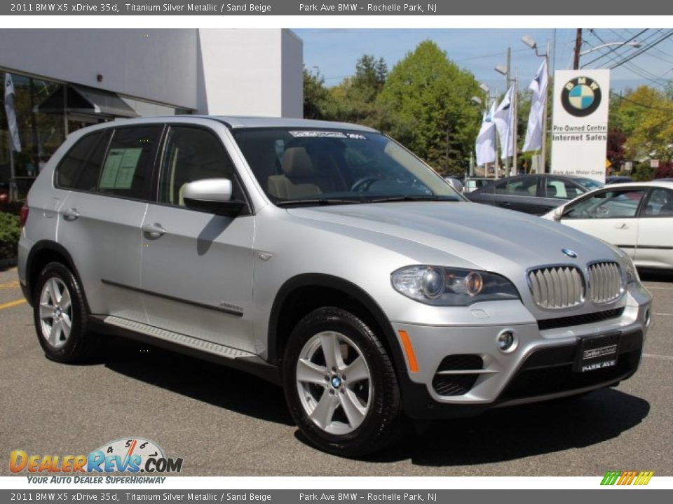 2011 BMW X5 xDrive 35d Titanium Silver Metallic / Sand Beige Photo #3