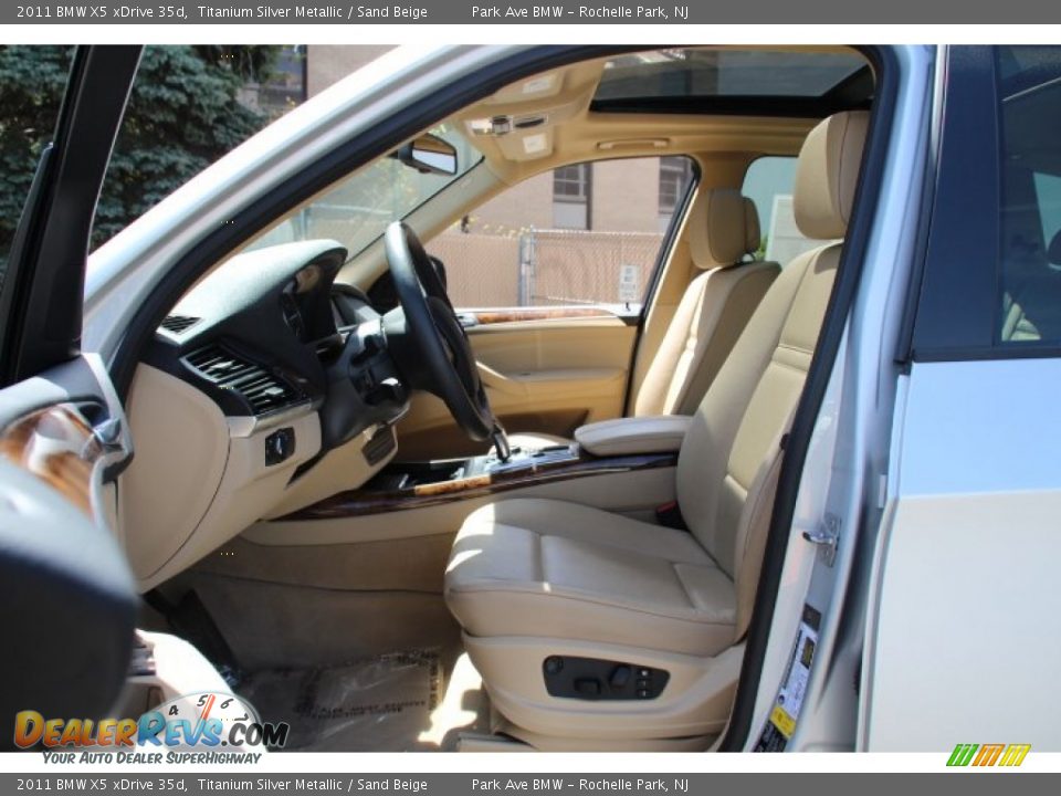 2011 BMW X5 xDrive 35d Titanium Silver Metallic / Sand Beige Photo #11