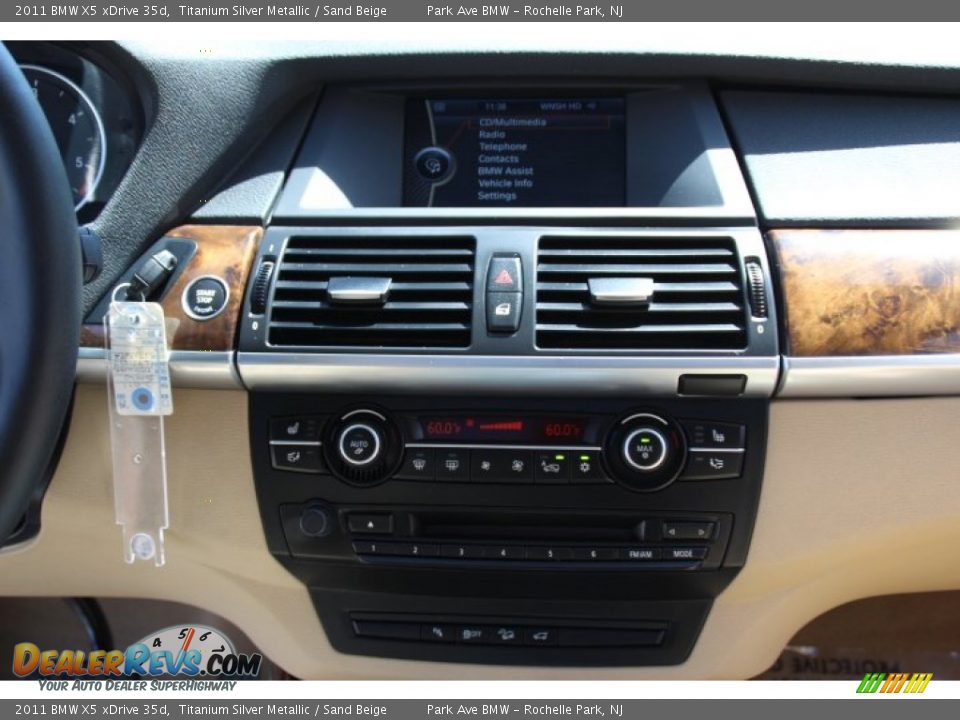 2011 BMW X5 xDrive 35d Titanium Silver Metallic / Sand Beige Photo #14