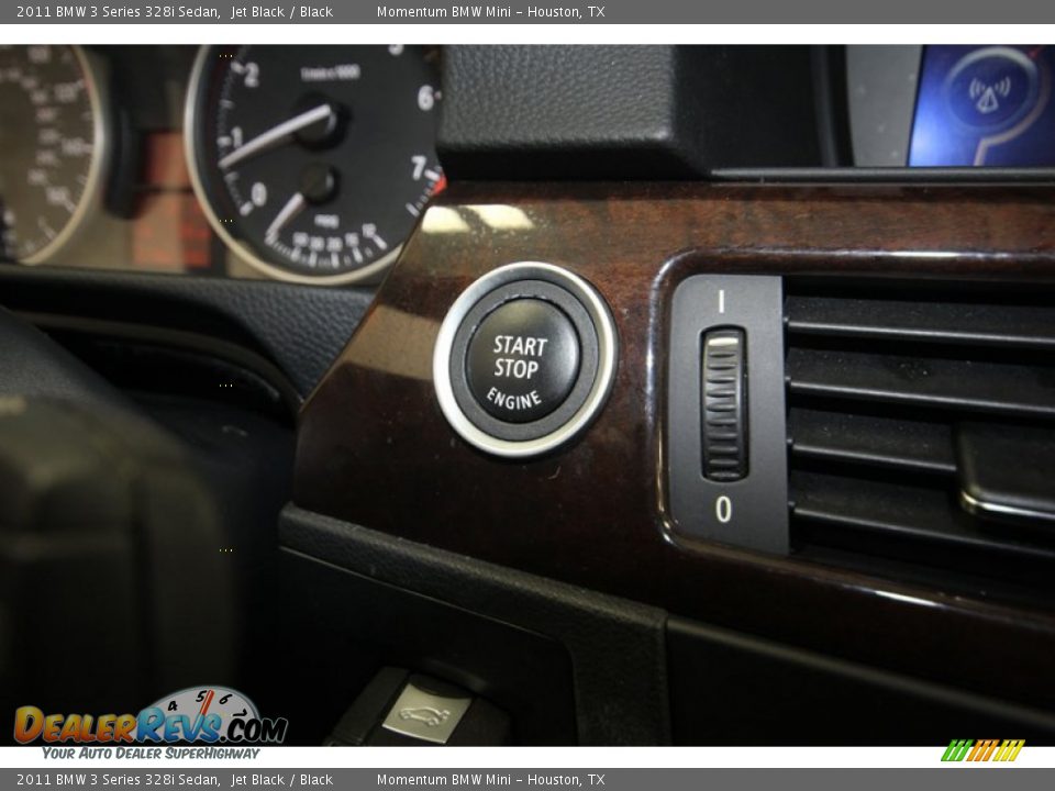 2011 BMW 3 Series 328i Sedan Jet Black / Black Photo #26