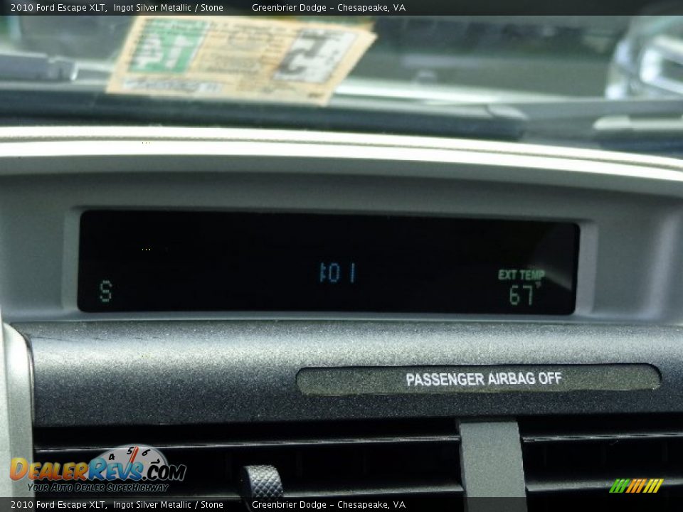 2010 Ford Escape XLT Ingot Silver Metallic / Stone Photo #18