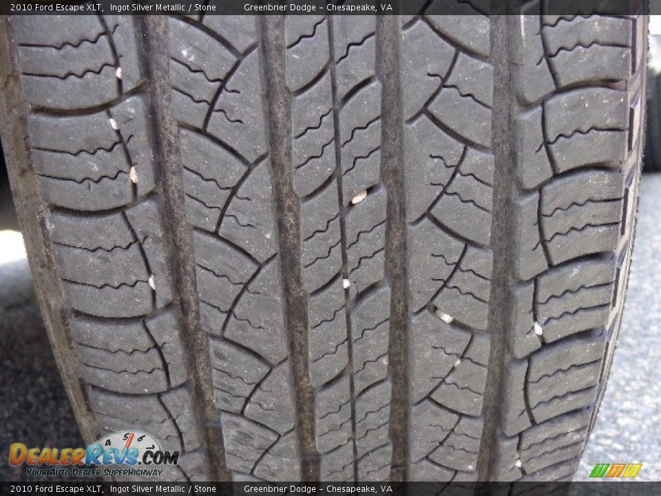 2010 Ford Escape XLT Ingot Silver Metallic / Stone Photo #26