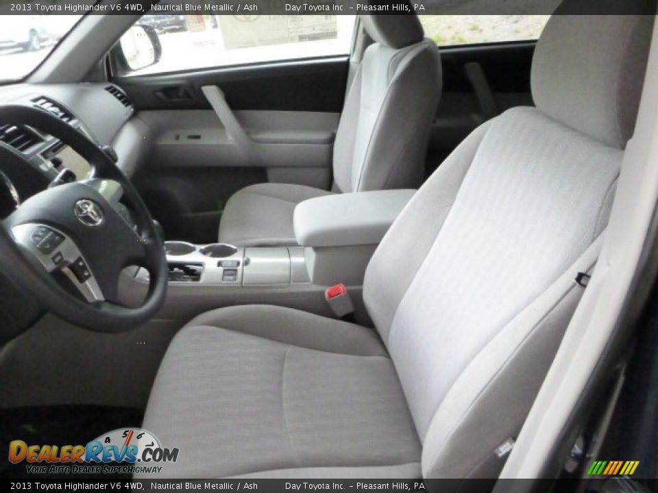 2013 Toyota Highlander V6 4WD Nautical Blue Metallic / Ash Photo #13