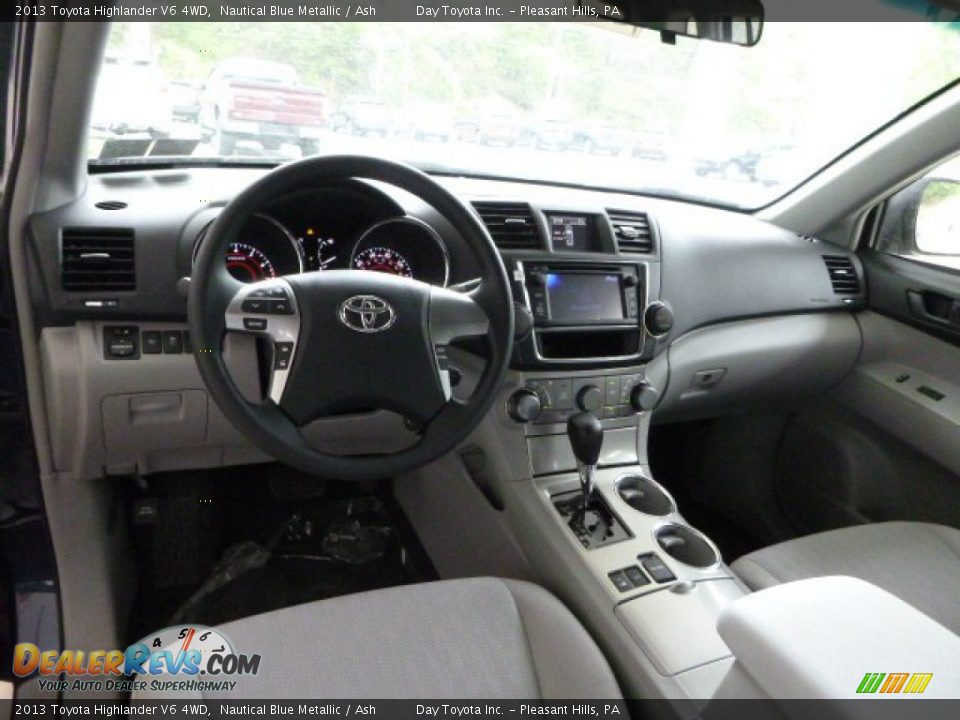 2013 Toyota Highlander V6 4WD Nautical Blue Metallic / Ash Photo #15