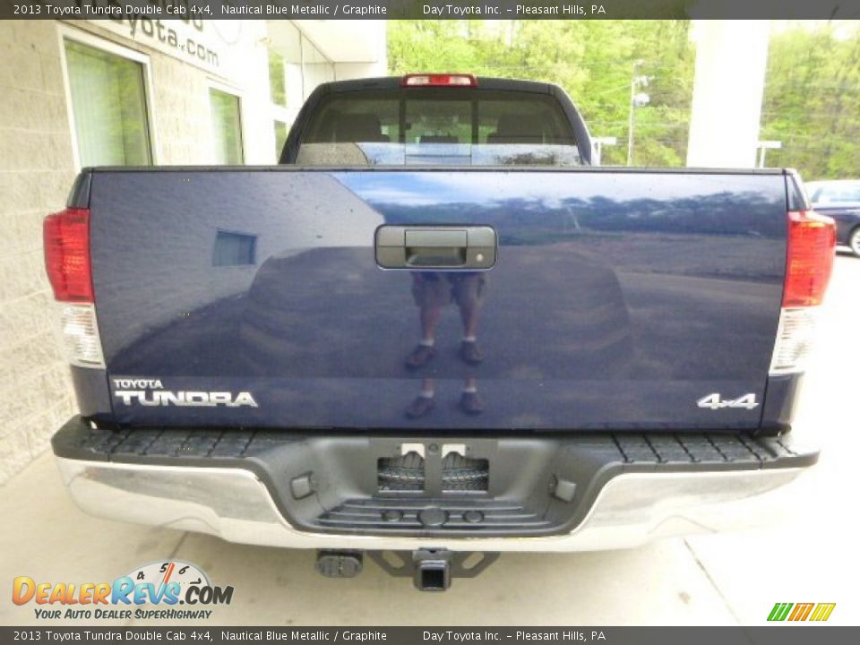 2013 Toyota Tundra Double Cab 4x4 Nautical Blue Metallic / Graphite Photo #3
