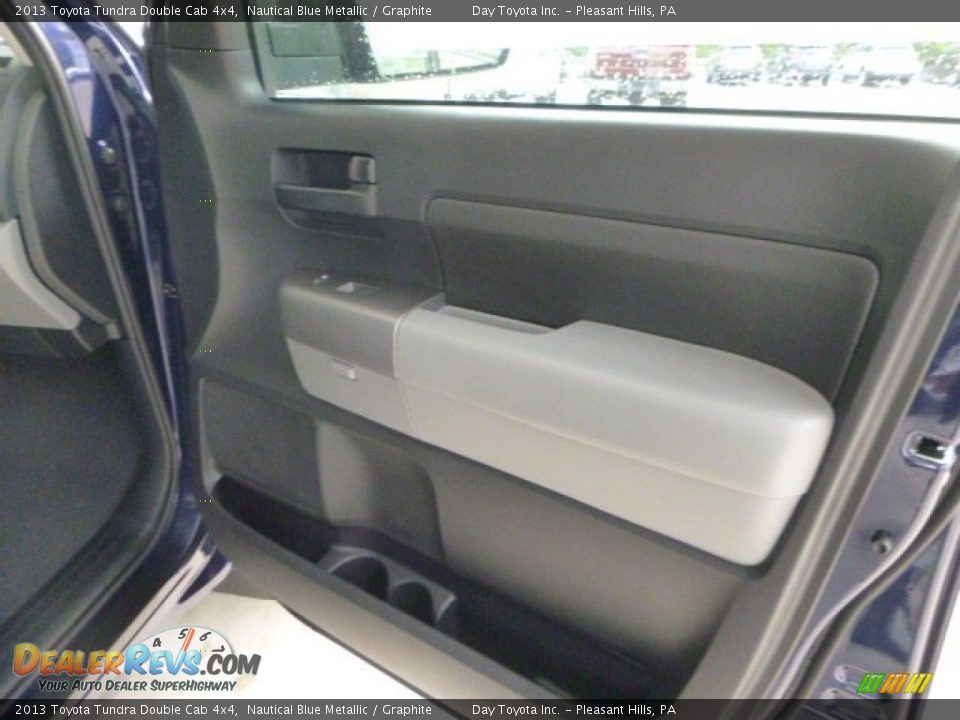 2013 Toyota Tundra Double Cab 4x4 Nautical Blue Metallic / Graphite Photo #11