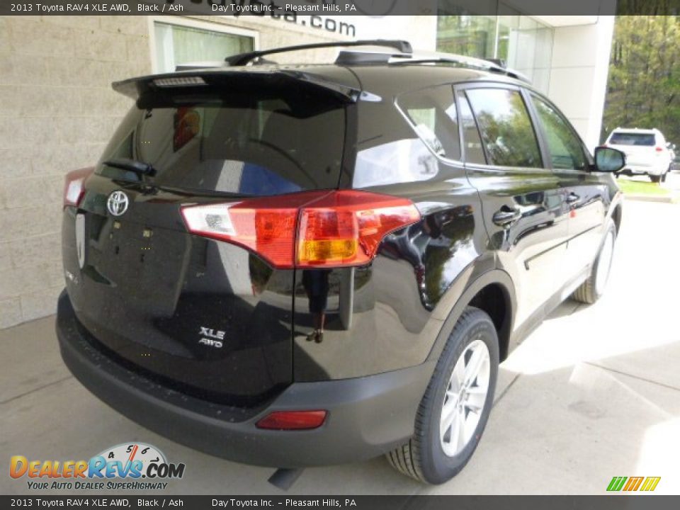 2013 Toyota RAV4 XLE AWD Black / Ash Photo #2