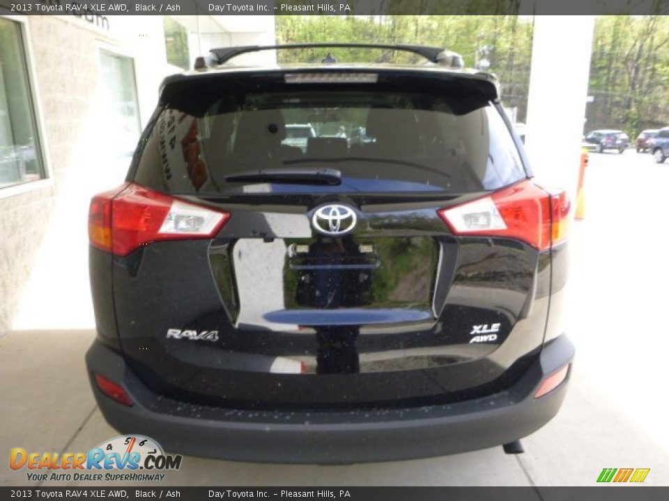 2013 Toyota RAV4 XLE AWD Black / Ash Photo #3