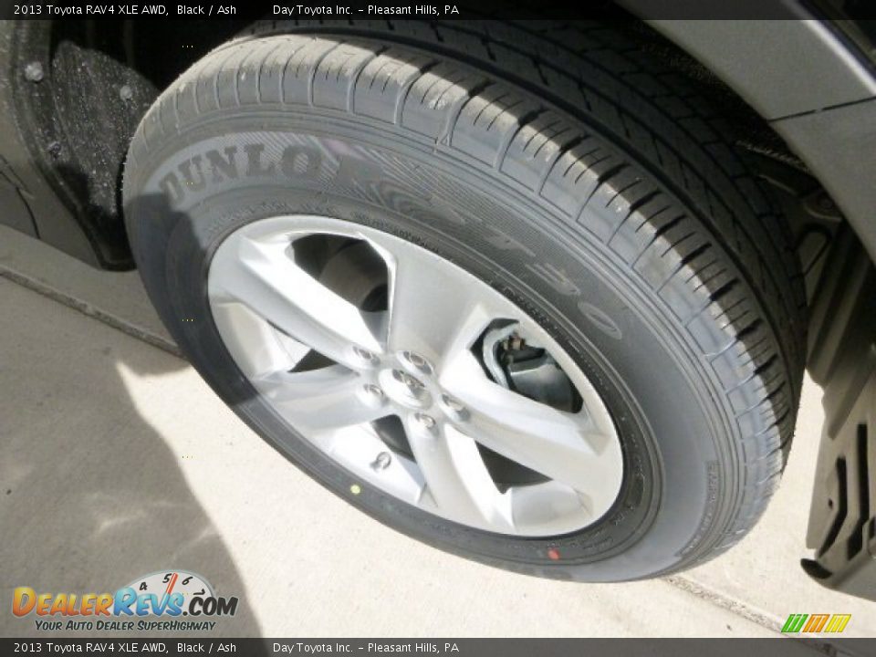 2013 Toyota RAV4 XLE AWD Black / Ash Photo #8