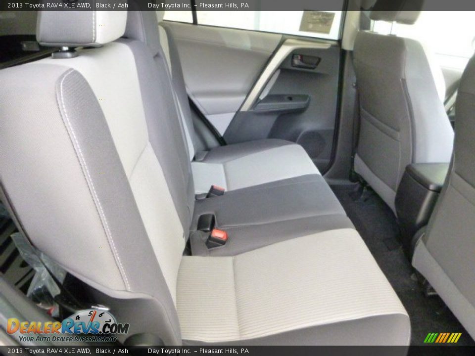 2013 Toyota RAV4 XLE AWD Black / Ash Photo #12