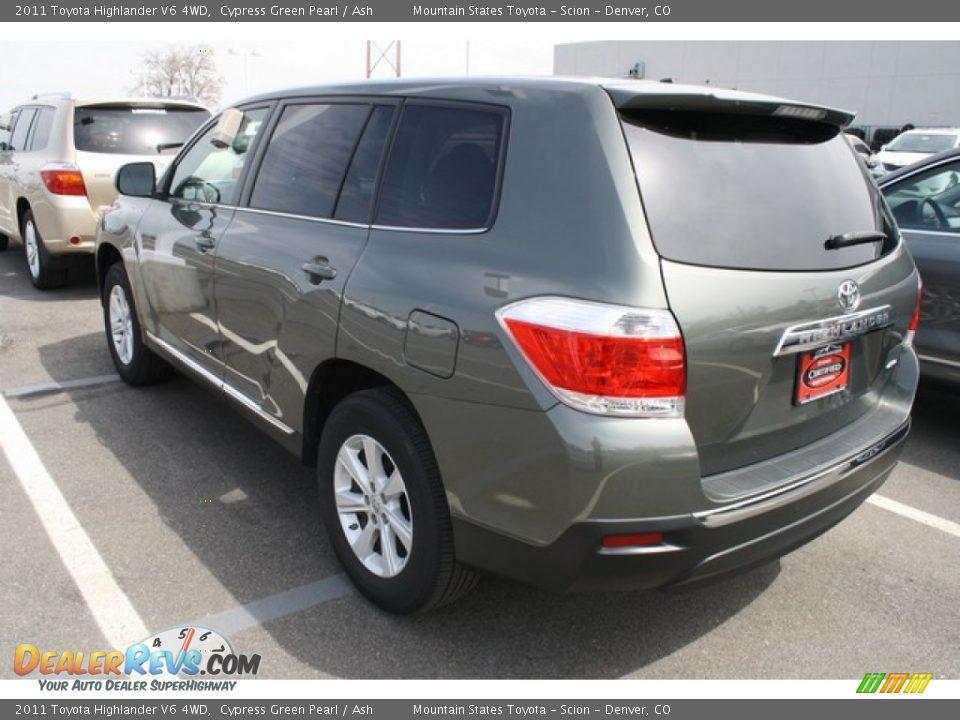 2011 Toyota Highlander V6 4WD Cypress Green Pearl / Ash Photo #3
