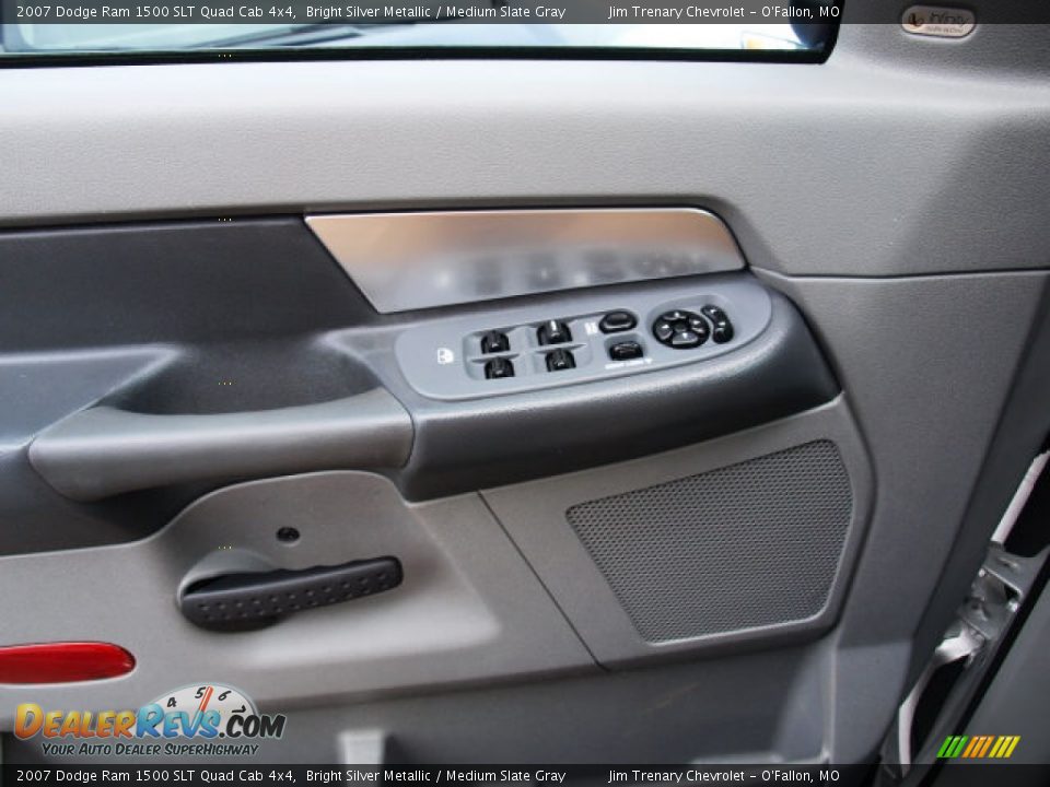 2007 Dodge Ram 1500 SLT Quad Cab 4x4 Bright Silver Metallic / Medium Slate Gray Photo #15
