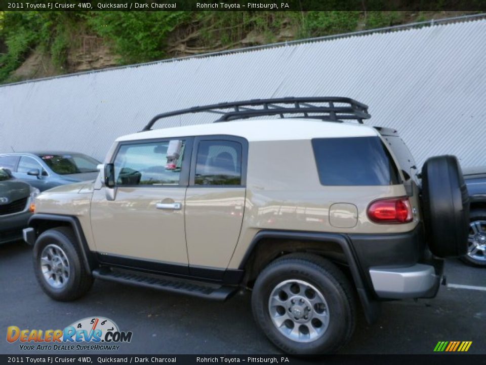 2011 Toyota FJ Cruiser 4WD Quicksand / Dark Charcoal Photo #13