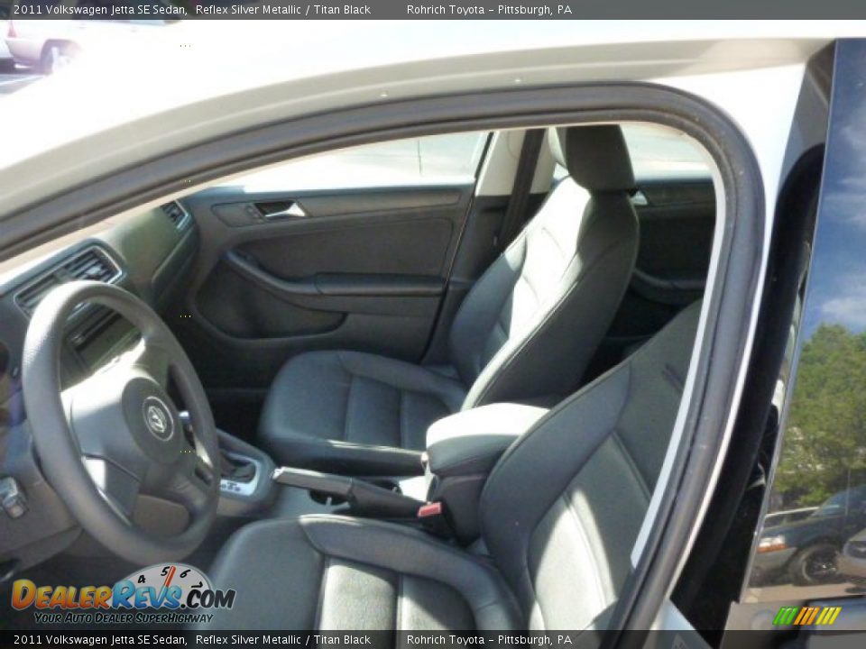 2011 Volkswagen Jetta SE Sedan Reflex Silver Metallic / Titan Black Photo #4