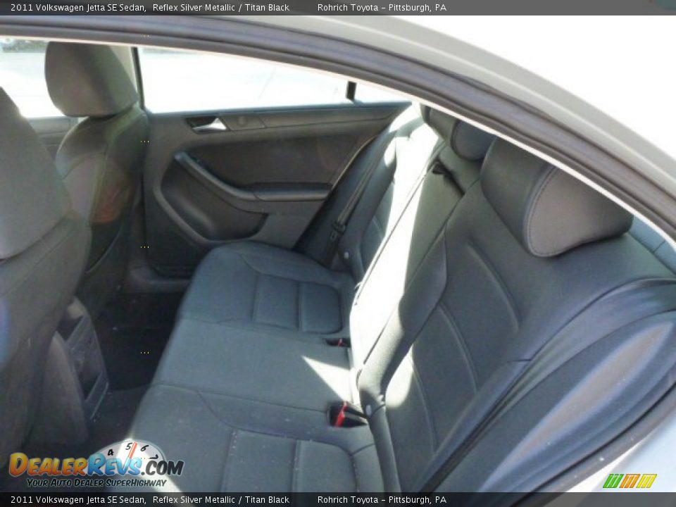 2011 Volkswagen Jetta SE Sedan Reflex Silver Metallic / Titan Black Photo #5