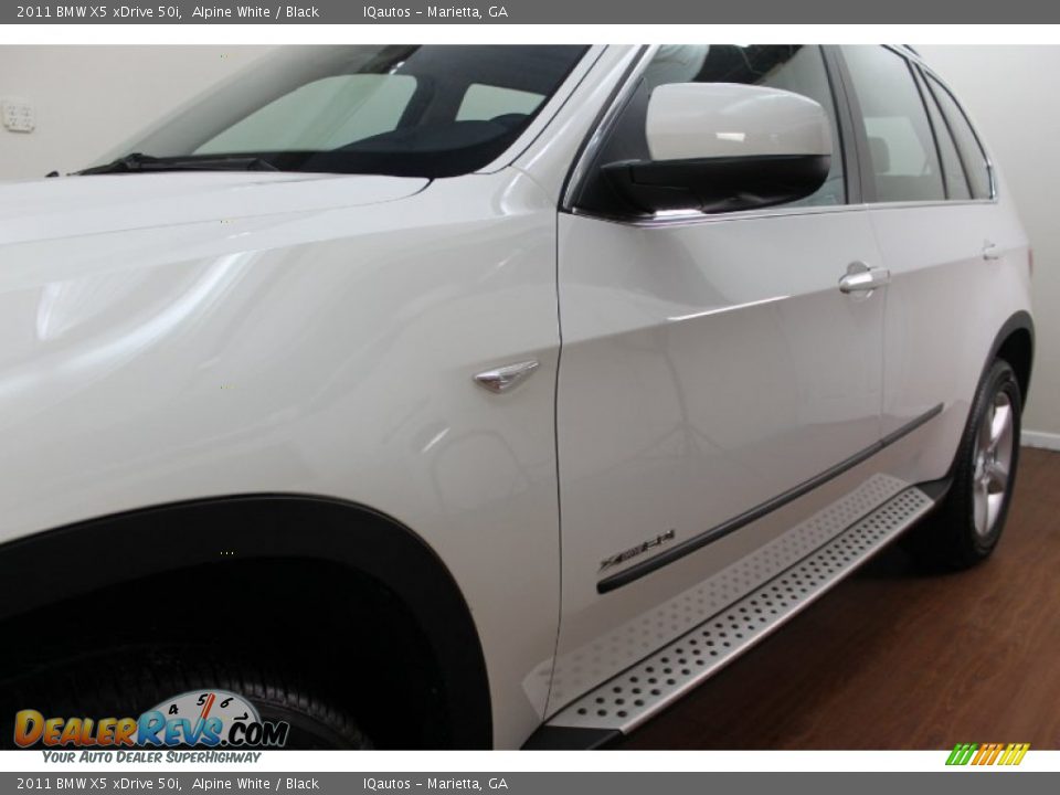 2011 BMW X5 xDrive 50i Alpine White / Black Photo #10