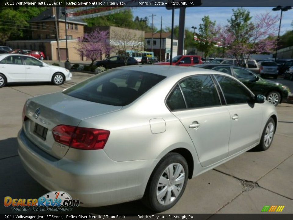 2011 Volkswagen Jetta SE Sedan Reflex Silver Metallic / Titan Black Photo #12