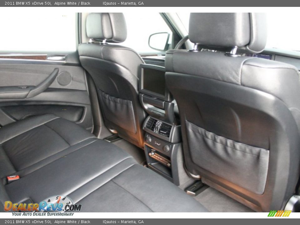 2011 BMW X5 xDrive 50i Alpine White / Black Photo #23