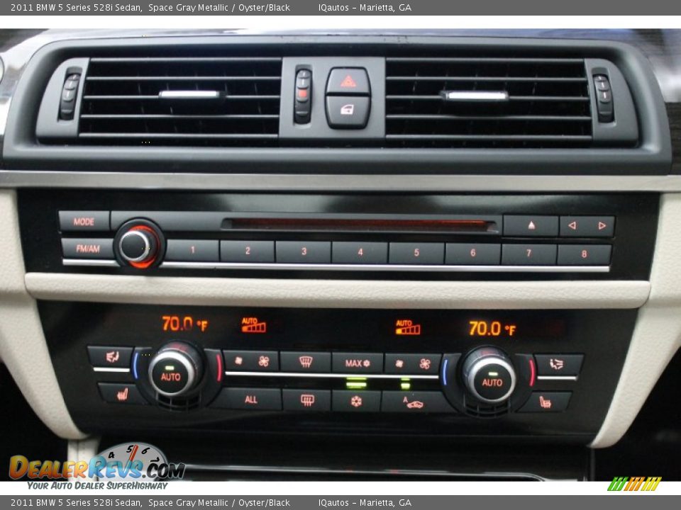 Controls of 2011 BMW 5 Series 528i Sedan Photo #12