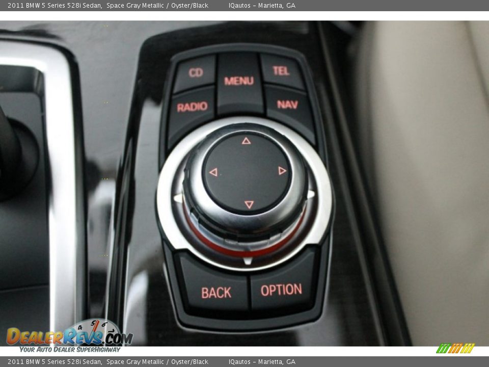 Controls of 2011 BMW 5 Series 528i Sedan Photo #23