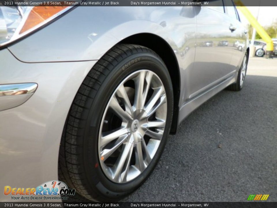 2013 Hyundai Genesis 3.8 Sedan Titanium Gray Metallic / Jet Black Photo #8