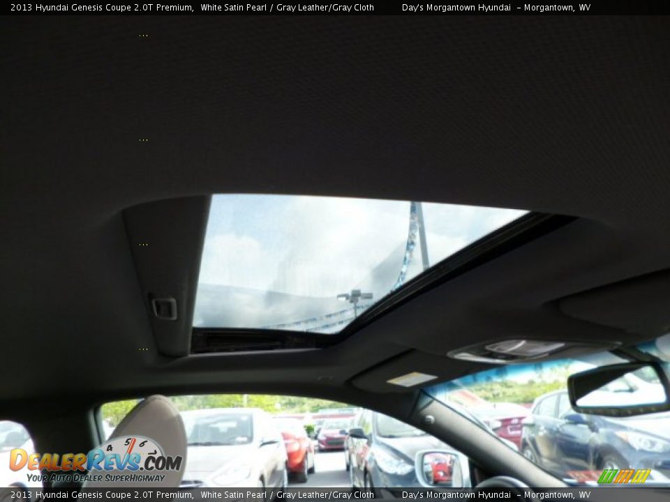 2013 Hyundai Genesis Coupe 2.0T Premium White Satin Pearl / Gray Leather/Gray Cloth Photo #11