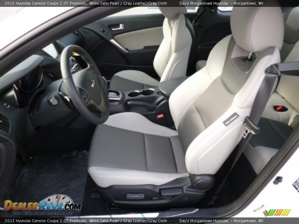 2013 Hyundai Genesis Coupe 2.0T Premium White Satin Pearl / Gray Leather/Gray Cloth Photo #15