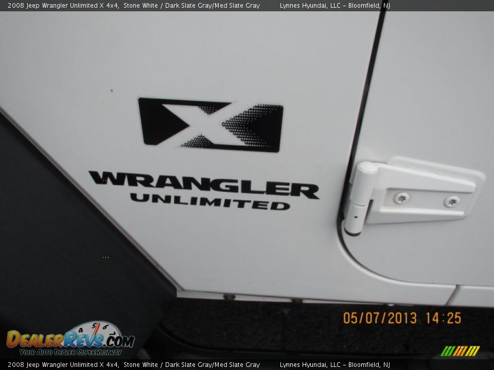 2008 Jeep Wrangler Unlimited X 4x4 Stone White / Dark Slate Gray/Med Slate Gray Photo #4