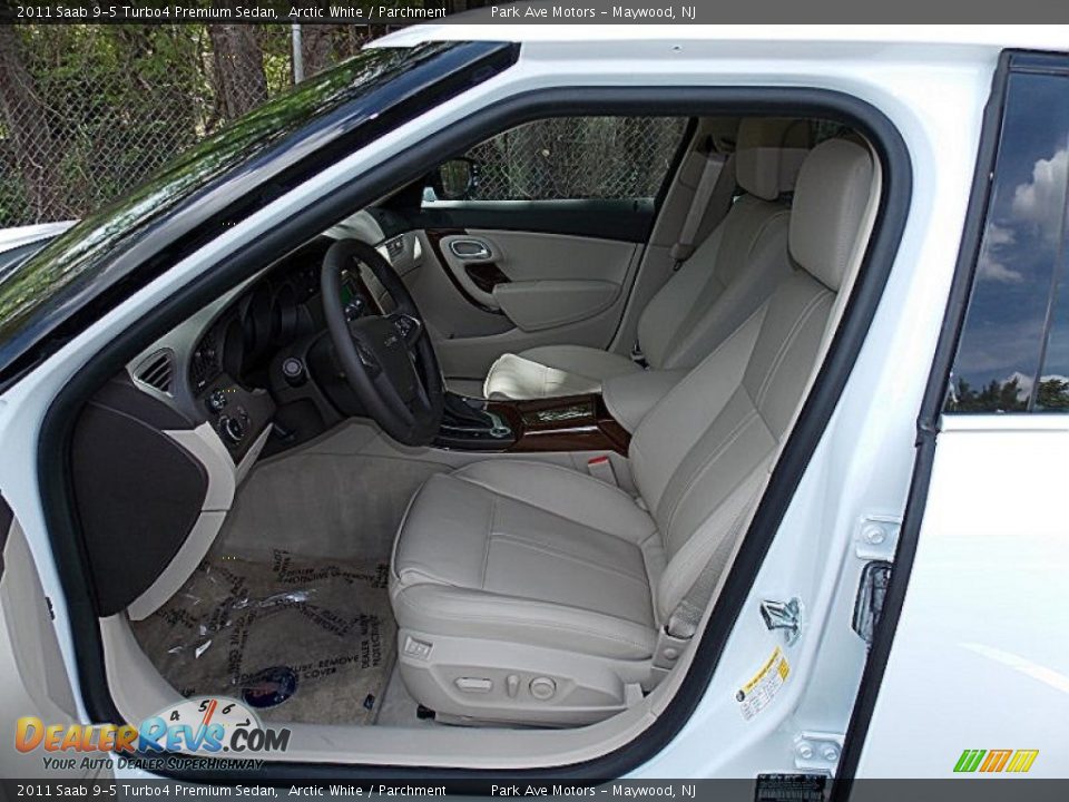 2011 Saab 9-5 Turbo4 Premium Sedan Arctic White / Parchment Photo #11