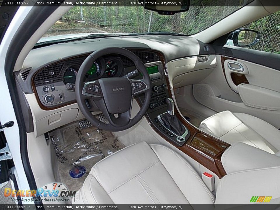 2011 Saab 9-5 Turbo4 Premium Sedan Arctic White / Parchment Photo #12