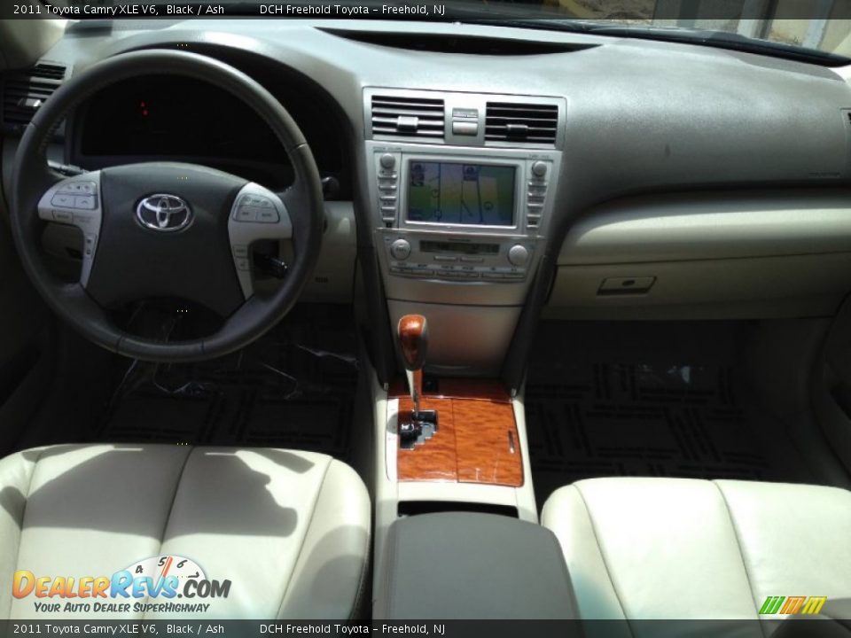 2011 Toyota Camry XLE V6 Black / Ash Photo #12