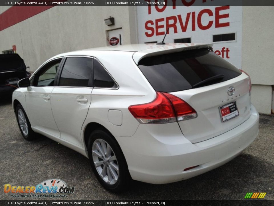 2010 Toyota Venza AWD Blizzard White Pearl / Ivory Photo #4